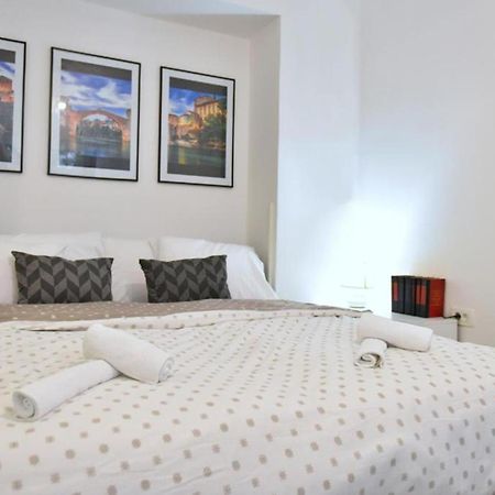 Apartments Valentina - Free Parking Mostar Room photo